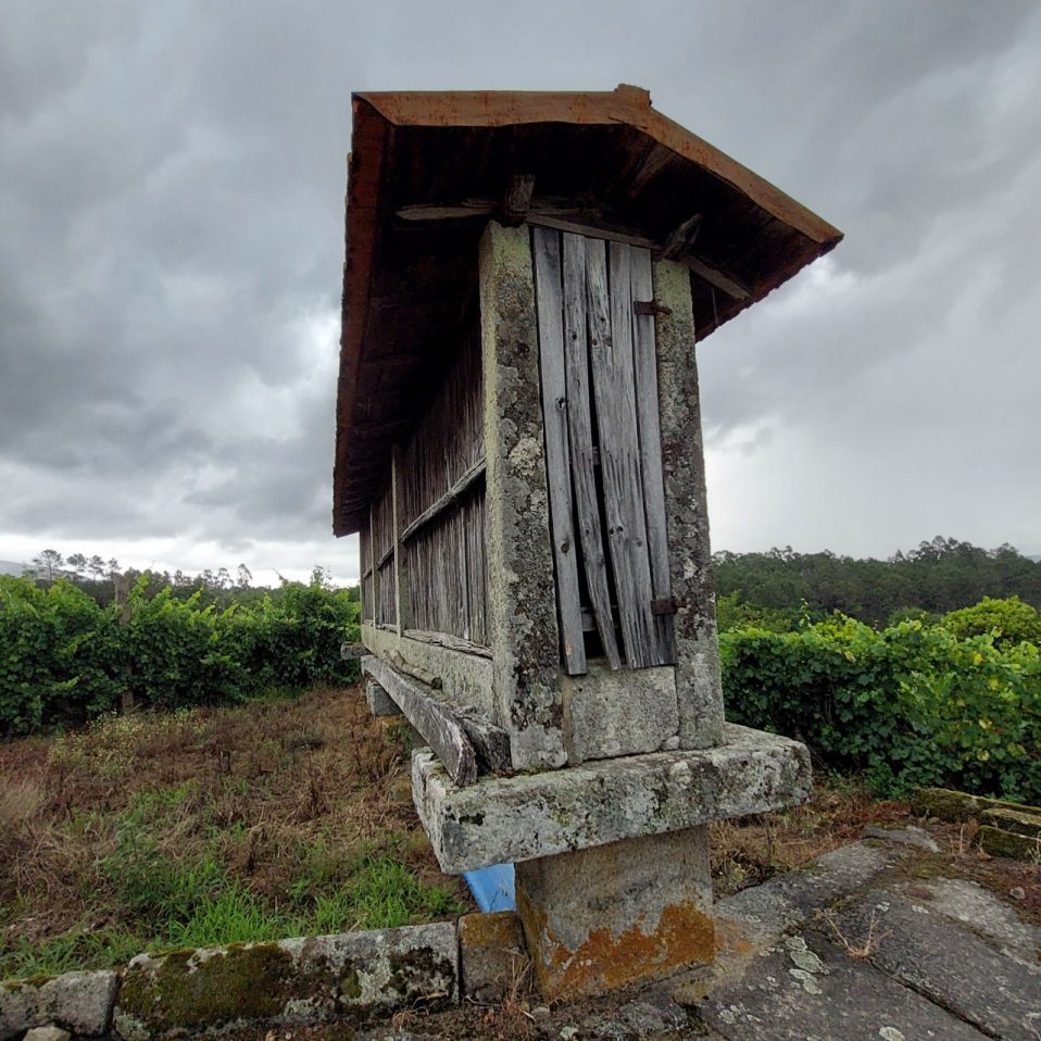Espigueiro tradicional da Quinta do Rebelo